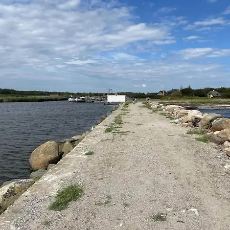 Seaside Serenity In Hummingen-by Traum Dannemare