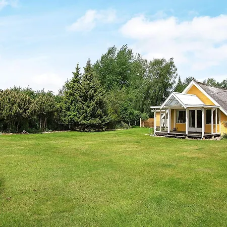 Seaside Serenity In Hummingen-by Traum * Dannemare